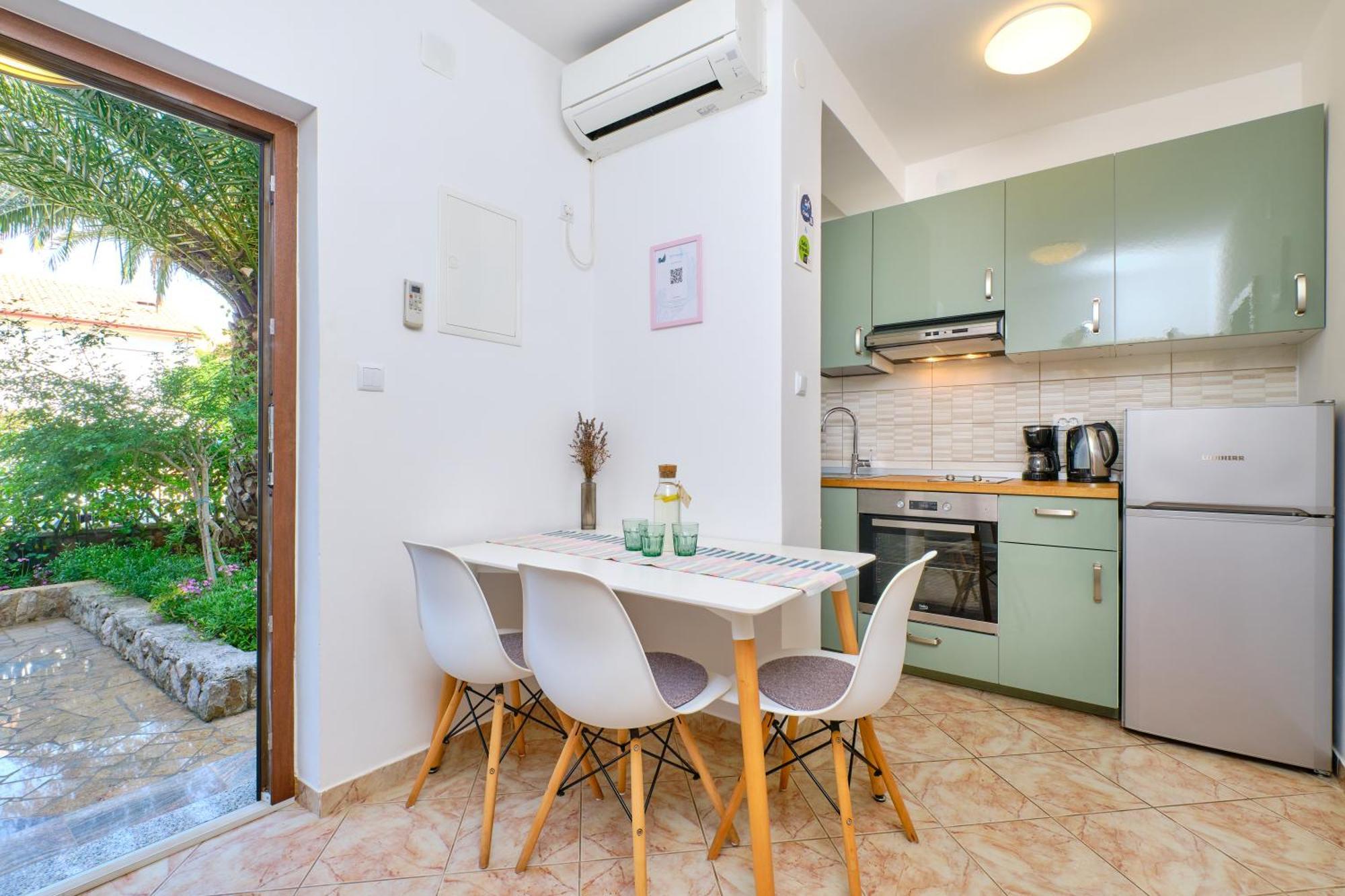 Argo Apartmani Mali Lošinj Exterior foto